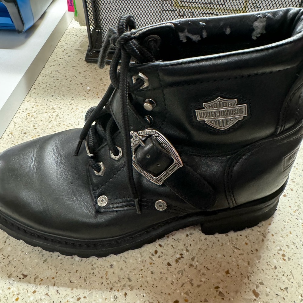 Ladies Harley boots size 8